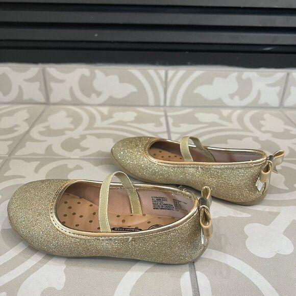 Wonder Nation Flats - Picture 5 of 6